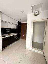 Centra Residence (D14), Apartment #561505101